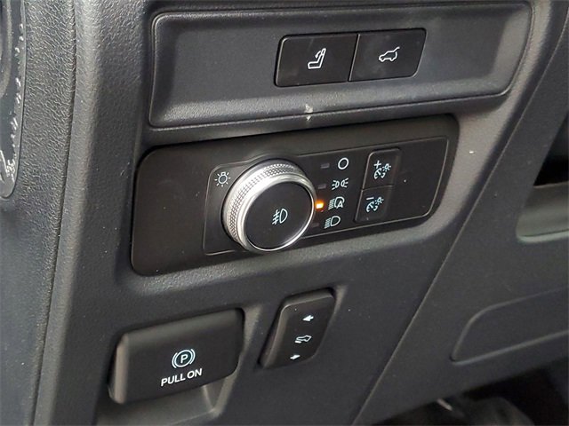 Used 2022 Ford Expedition Max Limited image 17