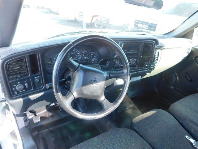Used 2000 Chevrolet Silverado 1500 2WD Regular Cab image 12