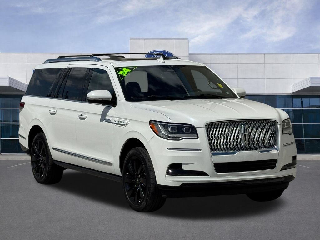 Used 2024 Lincoln Navigator L Reserve AWD/4WD video 2