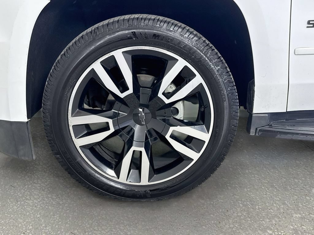 Used 2019 Chevrolet Suburban Premier AWD/4WD image 35