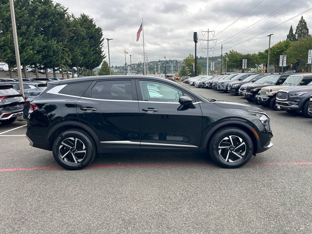 Certified 2023 Kia Sportage LX AWD/4WD image 4