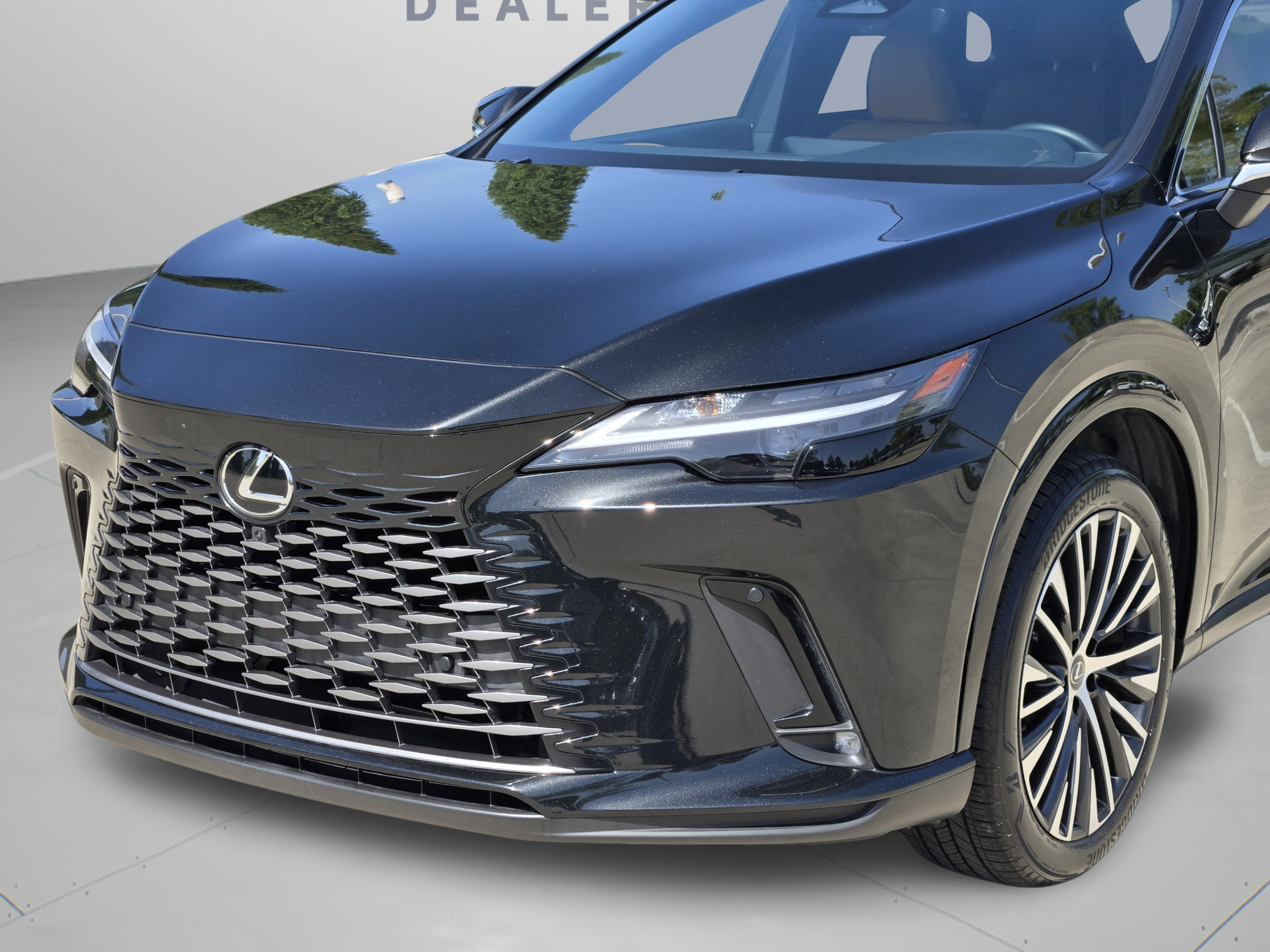 Certified 2025 Lexus RX 350 Premium Plus w/ Accessory Package (Z1) FWD image 31