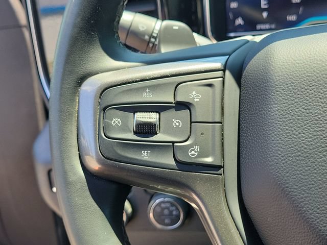 Certified 2025 Chevrolet Silverado 1500 High Country w/ High Country Premium Package AWD/4WD image 31