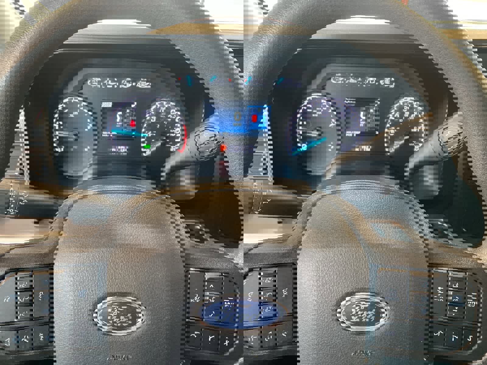 Used 2024 Ford F350 XLT image 21