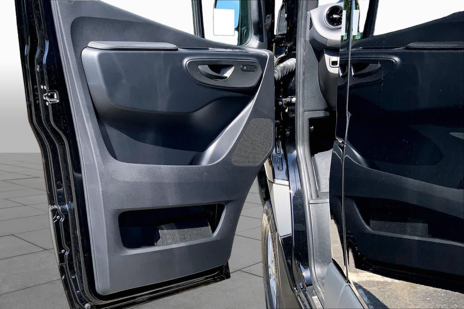 New 2026 Mercedes-Benz Sprinter 2500 image 14