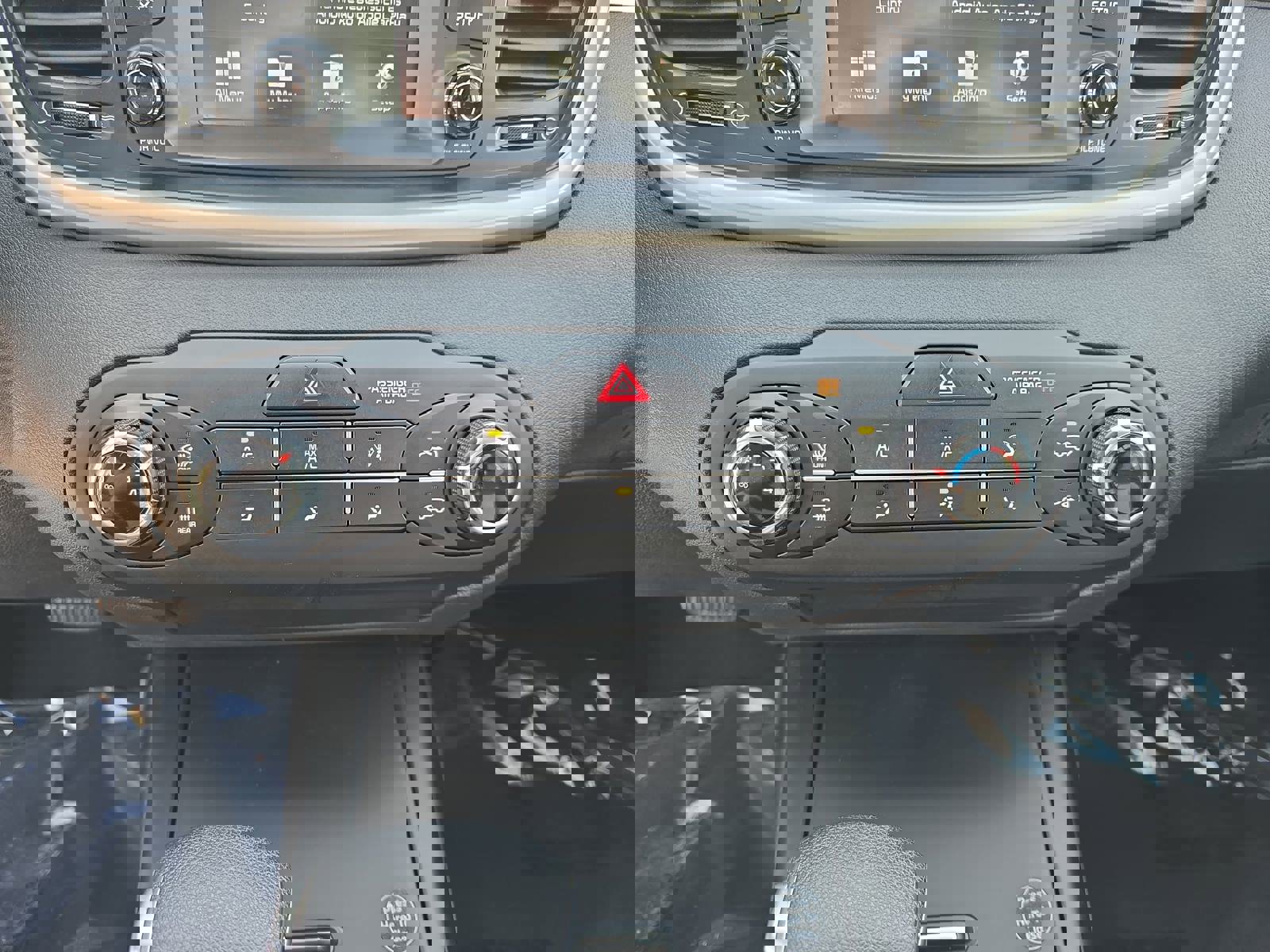 Used 2019 Kia Sorento L image 23