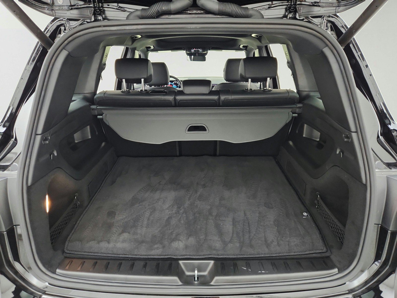 Used 2023 Mercedes-Benz EQB 250+ image 30