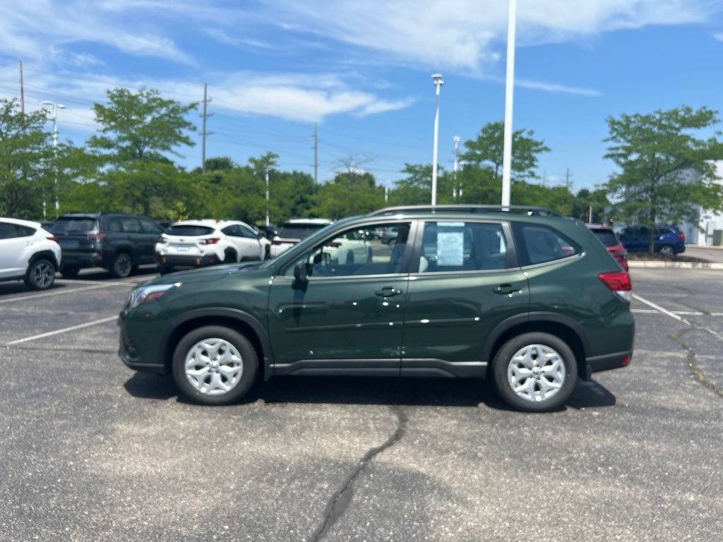 Certified 2023 Subaru Forester AWD/4WD image 2