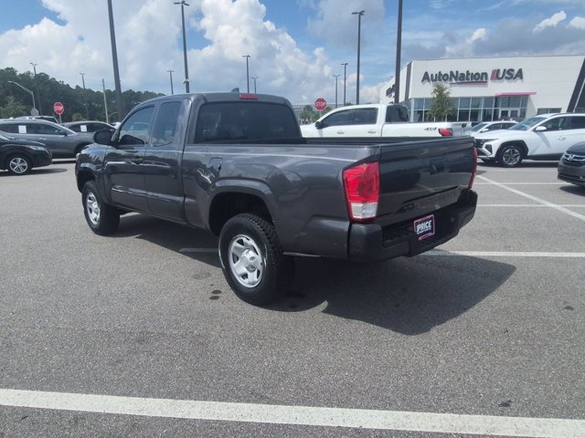 Used 2017 Toyota Tacoma SR RWD image 9