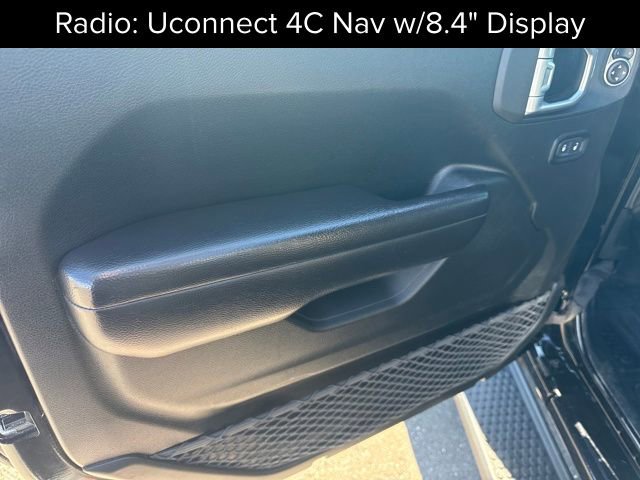 Used 2021 Jeep Wrangler Unlimited Rubicon image 12