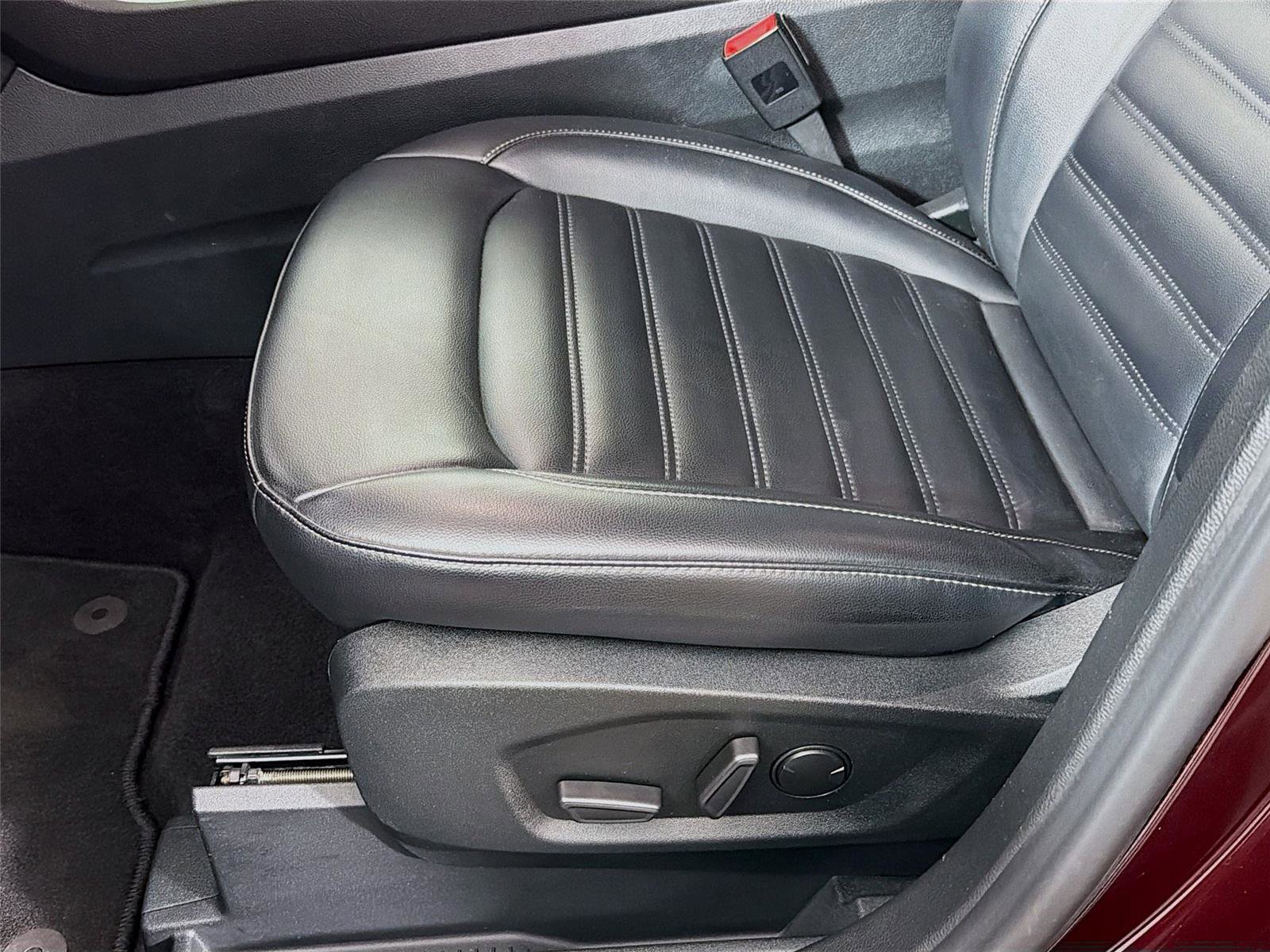 Used 2022 Ford Edge SEL AWD/4WD image 19