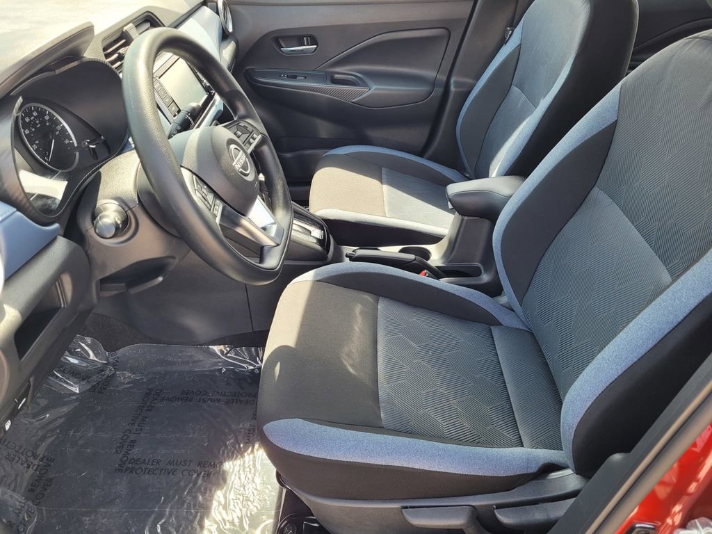 New 2025 Nissan Versa SV w/ Trunk Package FWD image 8
