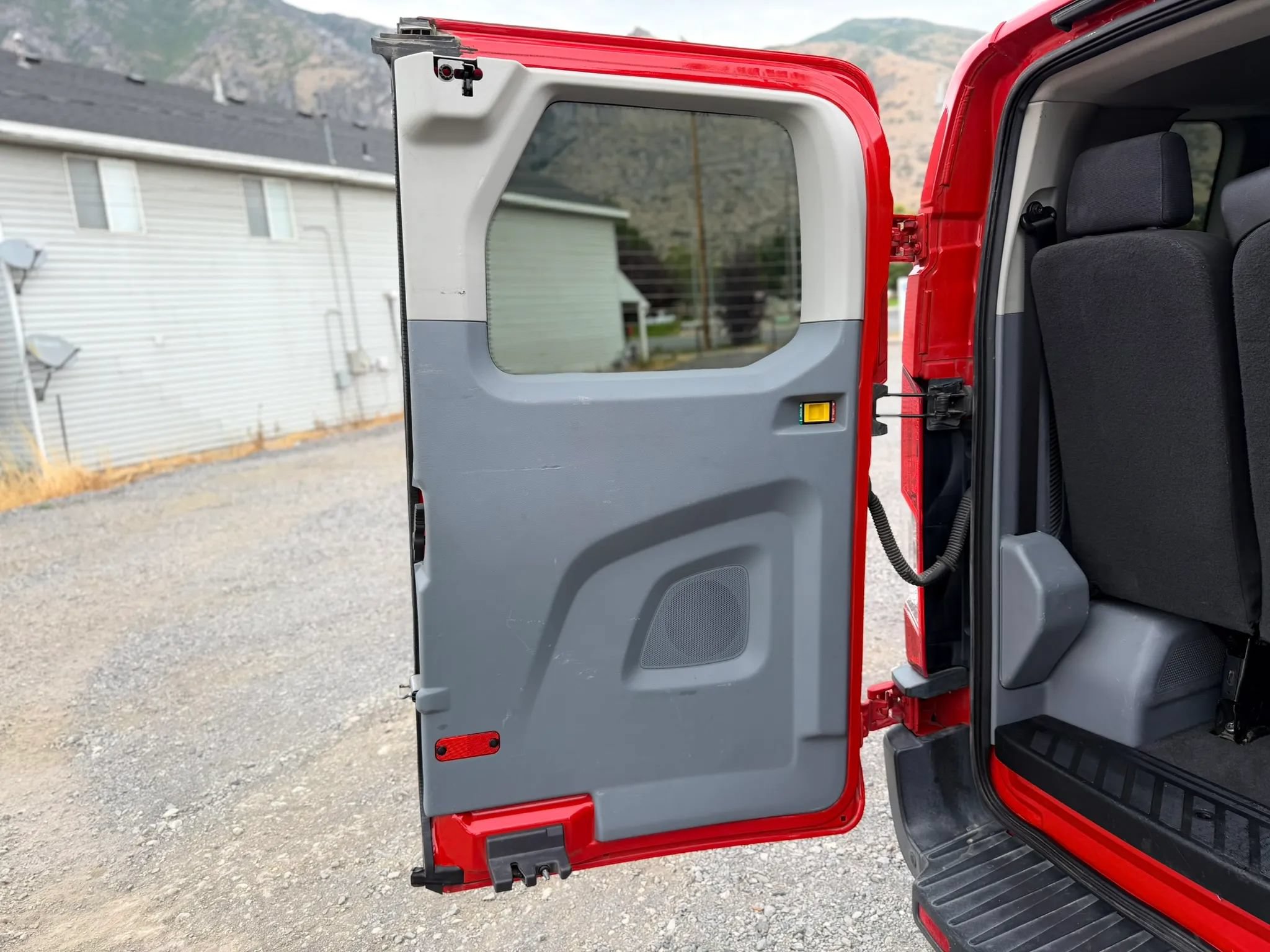 Used 2017 Ford Transit 350 XLT RWD image 28