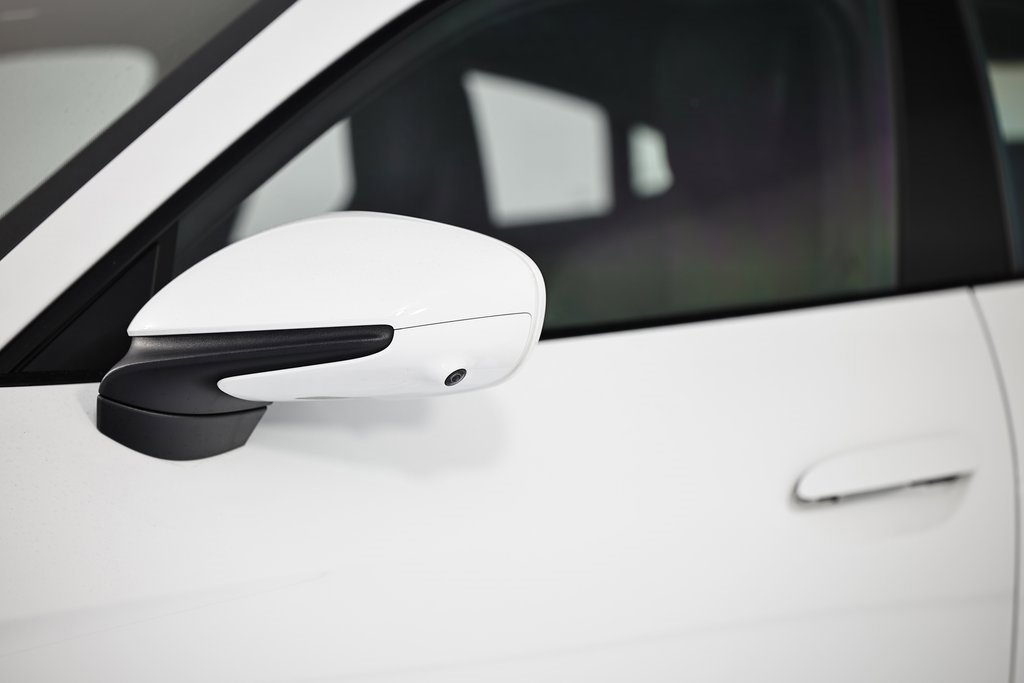 Certified 2024 Porsche Taycan GTS image 13