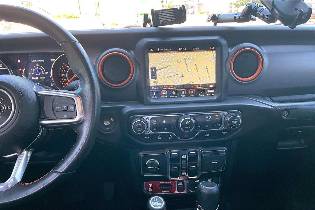 Used 2023 Jeep Gladiator Mojave w/ LED Lighting Group AWD/4WD image 7