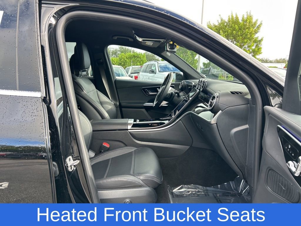 Used 2024 Mercedes-Benz GLC 300 4MATIC image 35