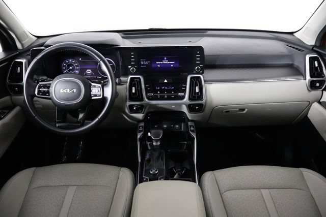 Used 2023 Kia Sorento SX FWD image 13