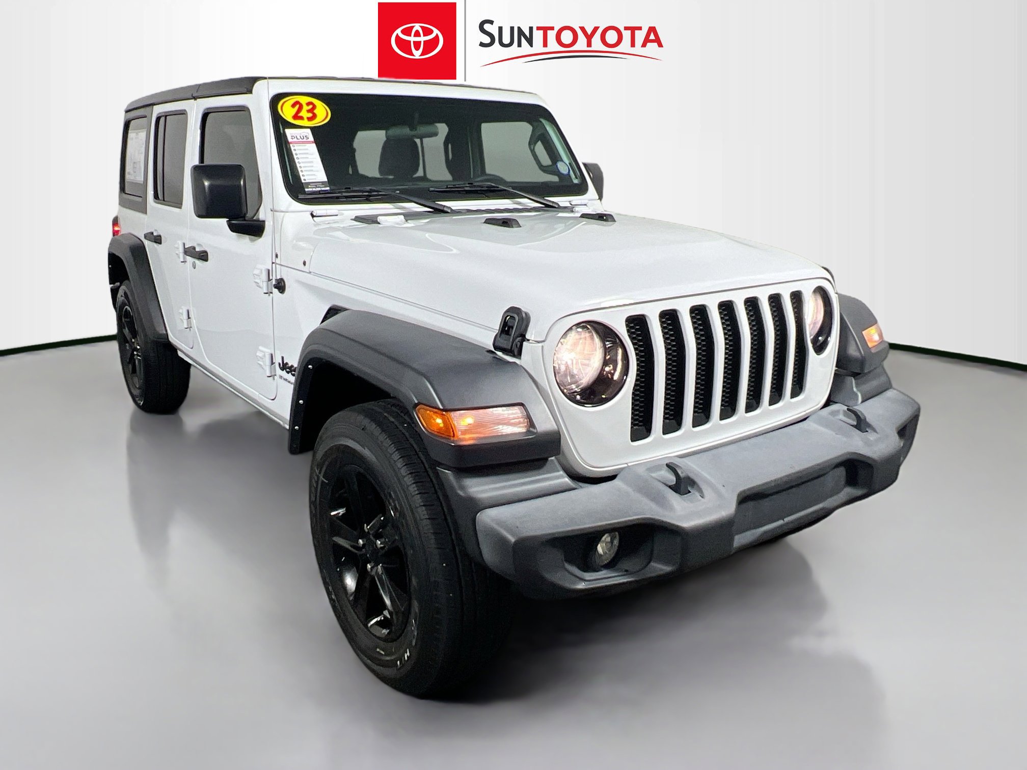 Used 2023 Jeep Wrangler Altitude image 1