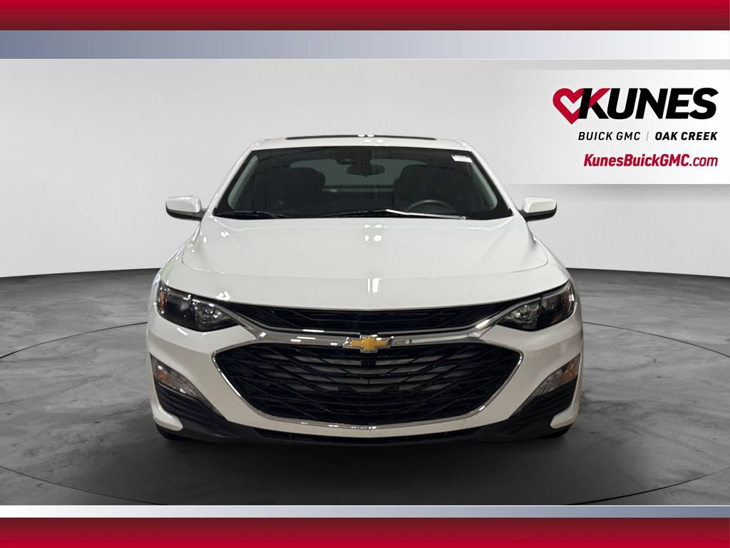 Used 2024 Chevrolet Malibu LT FWD image 3