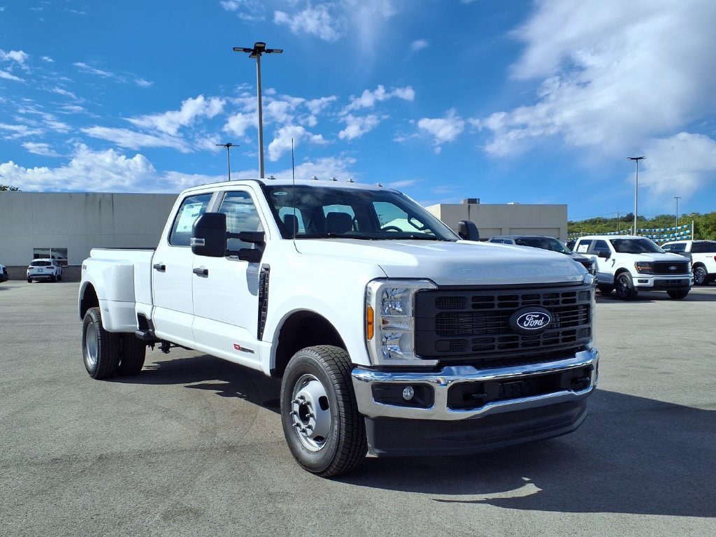 New 2027 Ford F350 XL