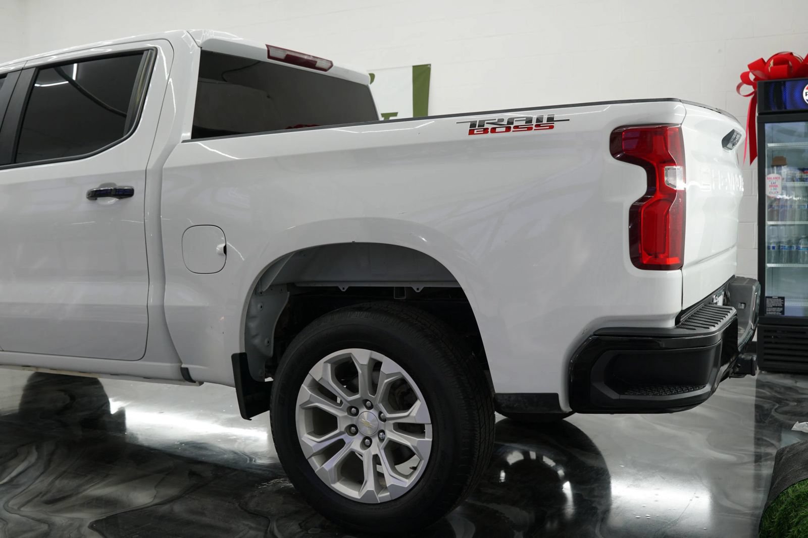 Used 2023 Chevrolet Silverado 1500 LT Trail Boss w/ Protection Package AWD/4WD image 10
