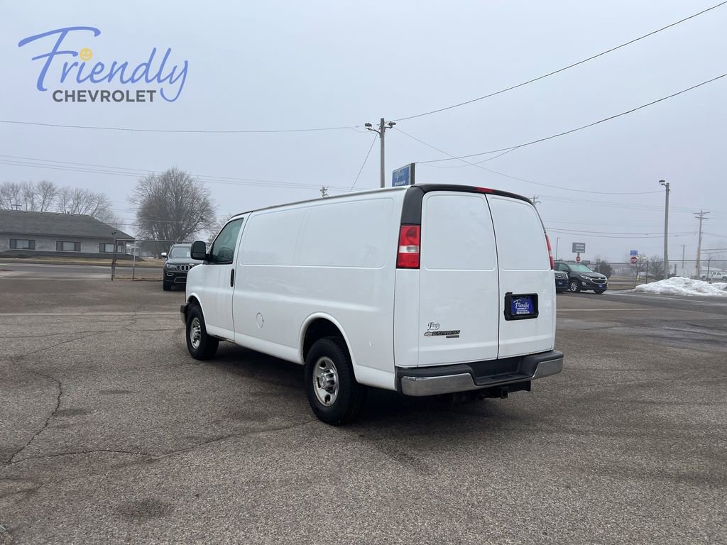 Used 2016 Chevrolet Express 3500 RWD image 7