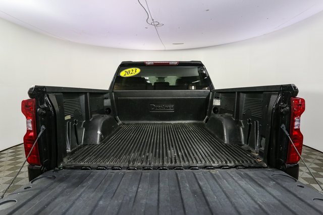 Used 2023 Chevrolet Silverado 1500 Custom image 11