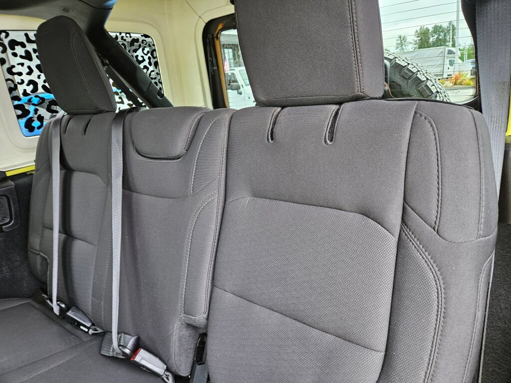 Used 2022 Jeep Wrangler Unlimited Sport AWD/4WD image 14