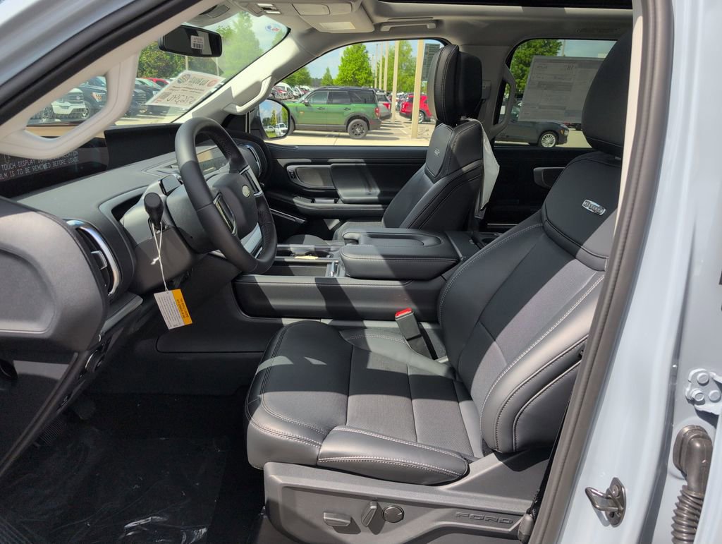New 2026 Ford Expedition Platinum AWD/4WD image 5