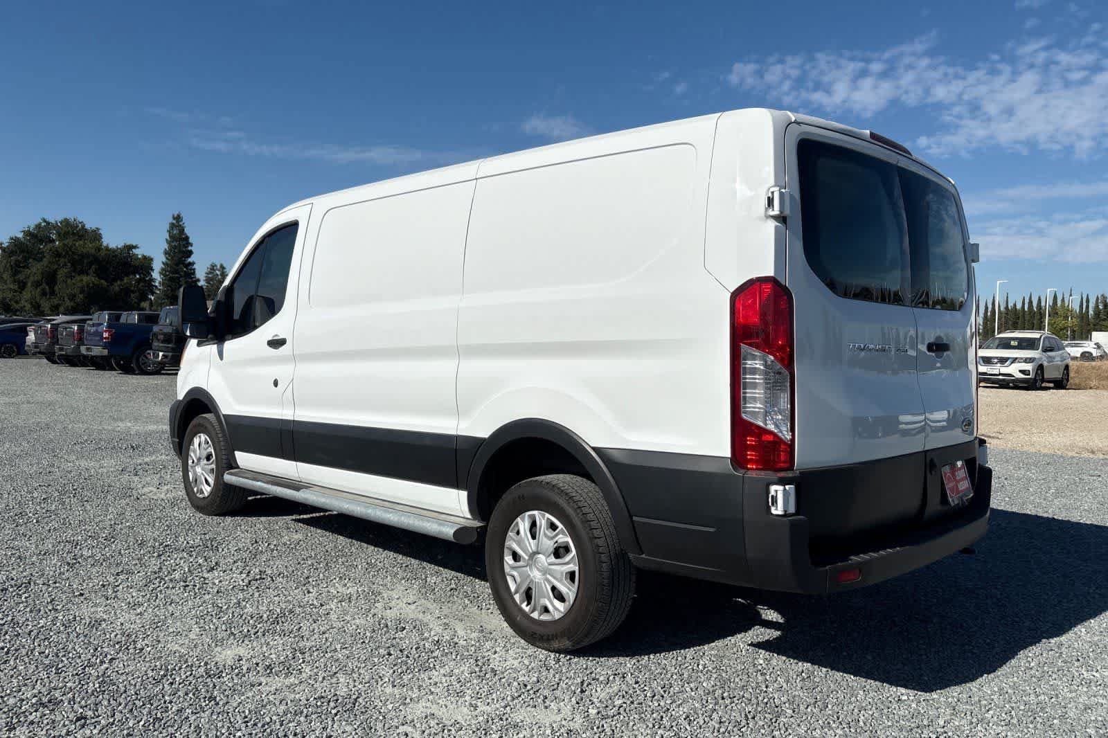 Used 2022 Ford Transit 250 Low Roof w/ Exterior Upgrade Package RWD image 6
