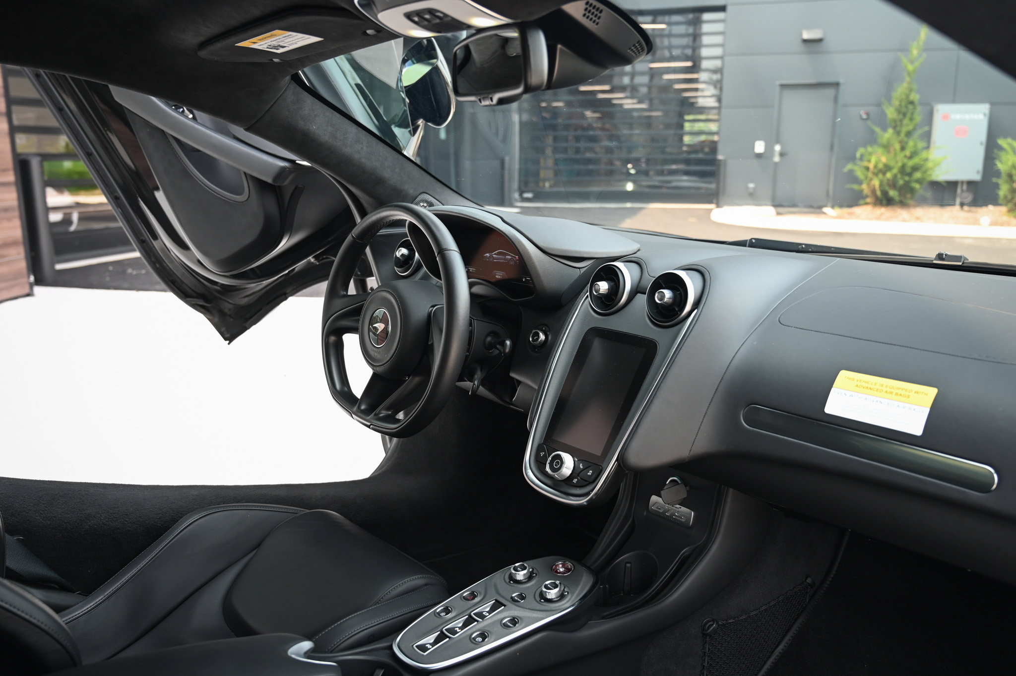 Used 2025 McLaren GTS RWD image 20