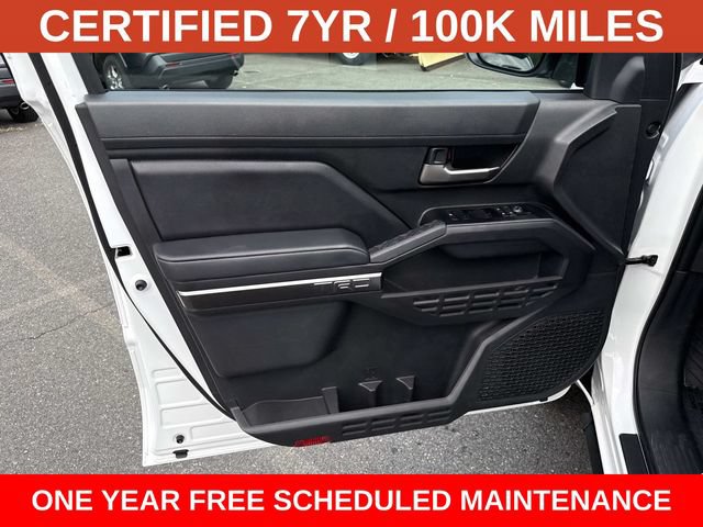 Used 2025 Toyota Tacoma TRD Off-Road AWD/4WD image 13