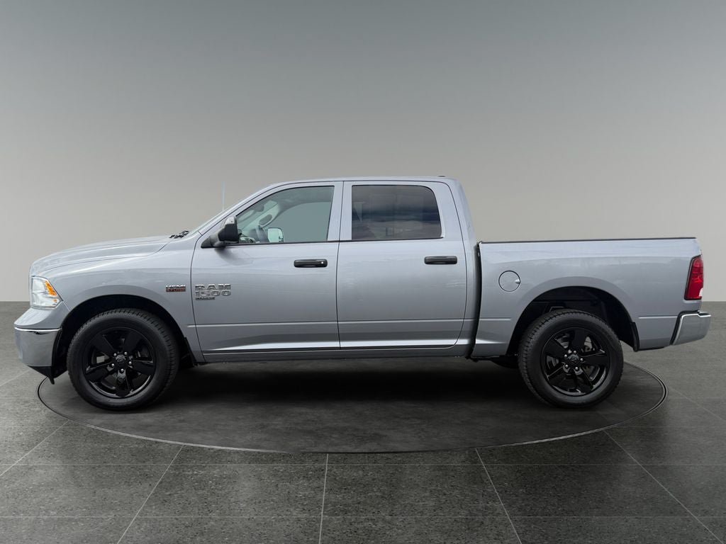 Used 2023 RAM 1500 Classic SLT AWD/4WD image 5