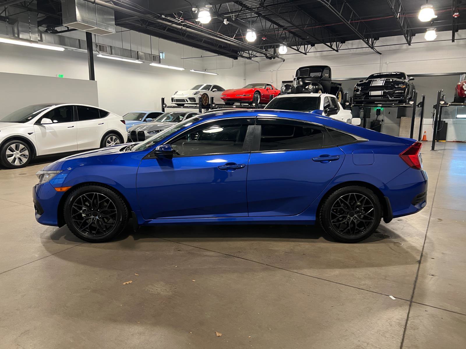 Used 2018 Honda Civic EX-T image 5