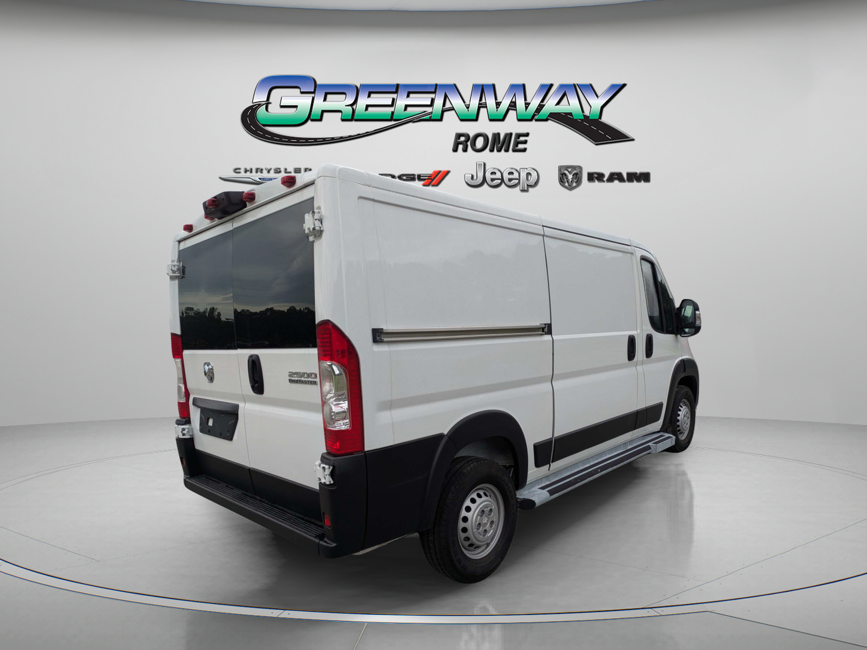 Used 2025 RAM ProMaster 2500 w/ U-Haul Equipment Group FWD image 8