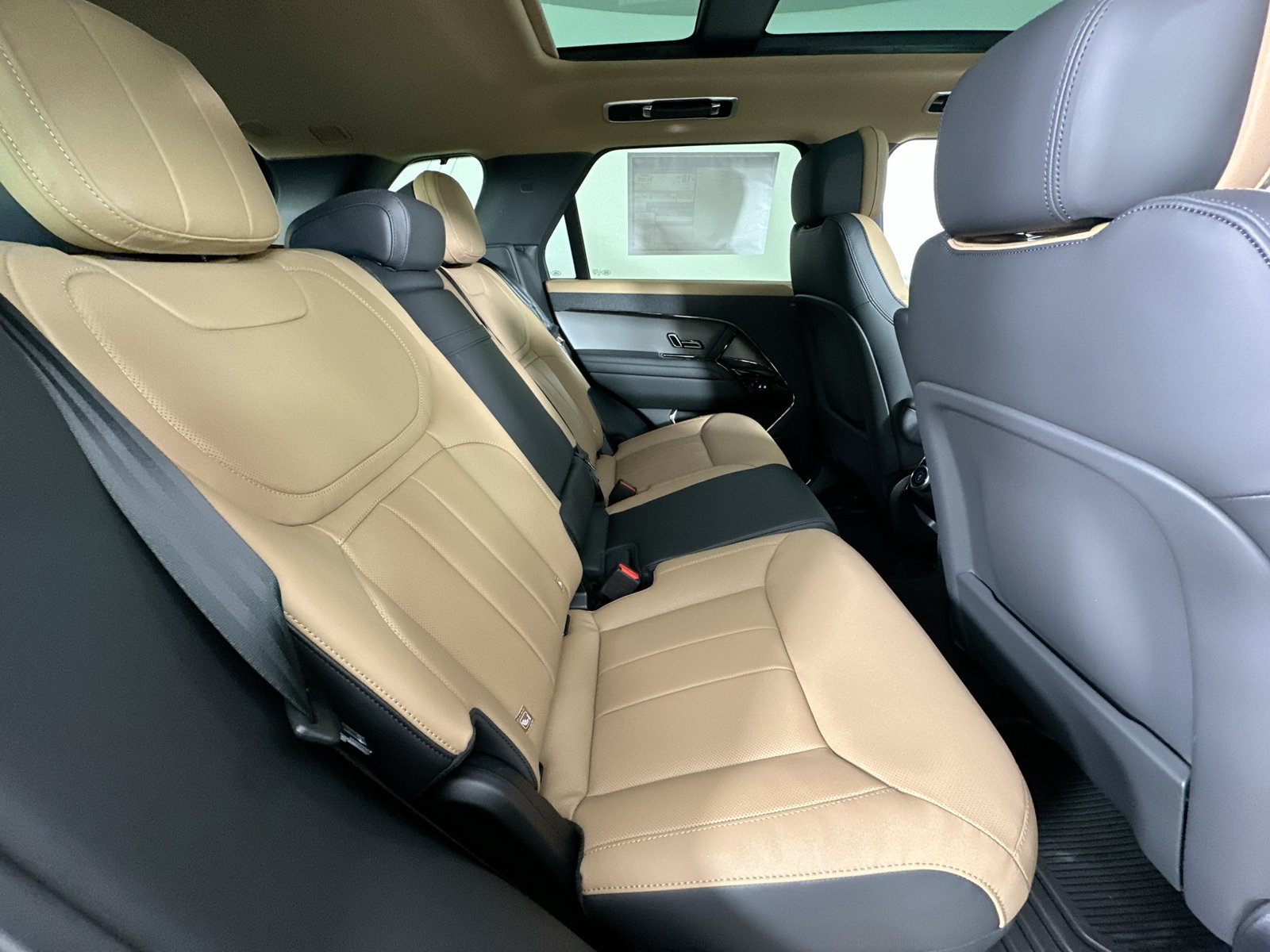 New 2027 Land Rover Range Rover Sport Dynamic SE AWD/4WD image 42