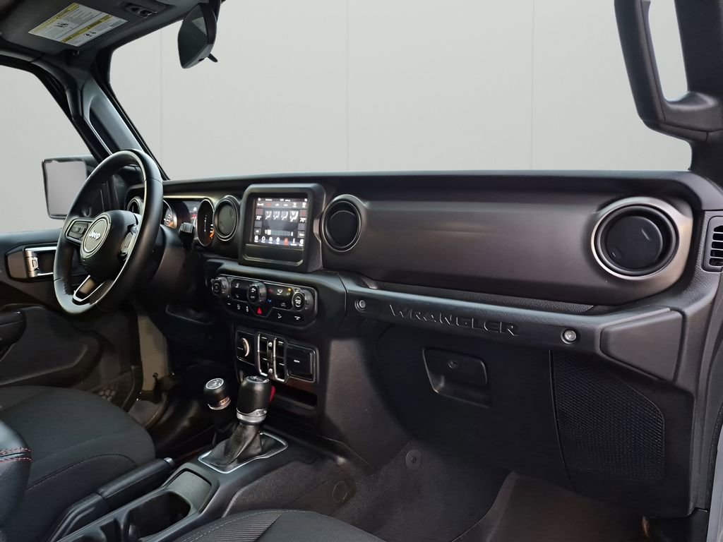 Used 2018 Jeep Wrangler Unlimited Sport S image 10