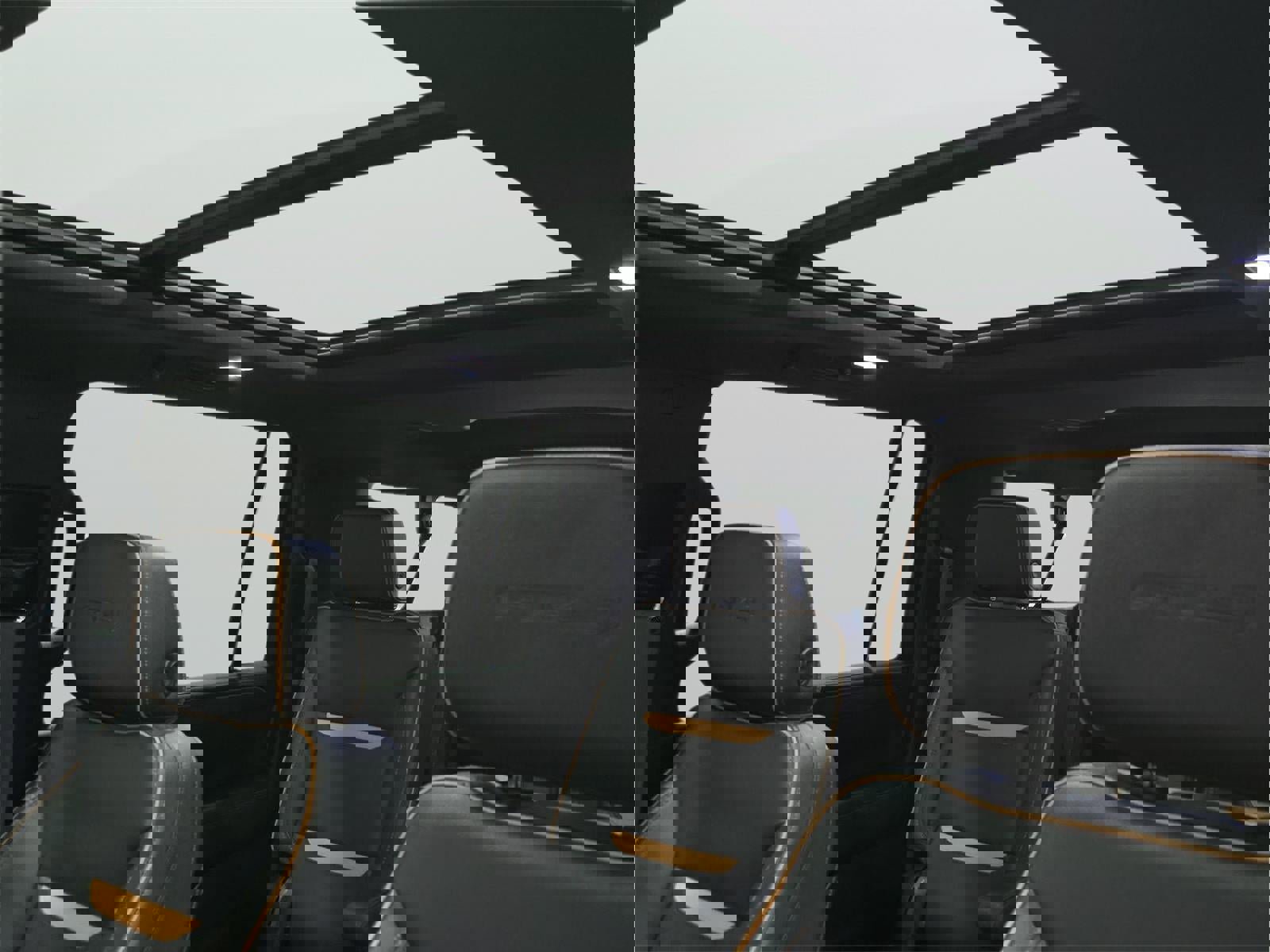 Used 2024 GMC Yukon XL AT4 w/ AT4 Premium Package image 18