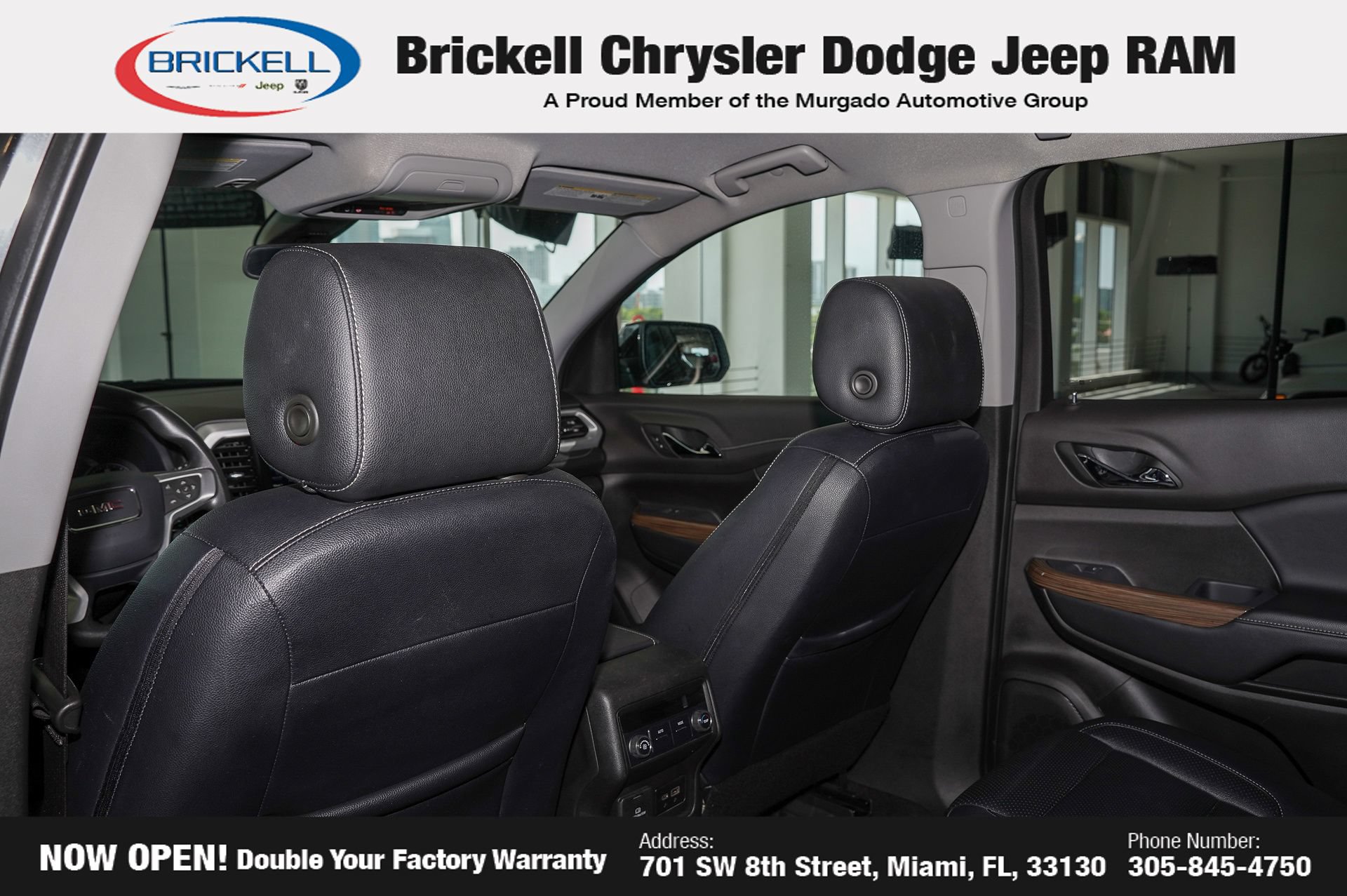 Used 2022 GMC Acadia SLE w/ Driver Convenience Package FWD image 20