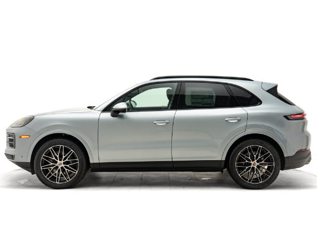 Certified 2026 Porsche Cayenne AWD/4WD image 2