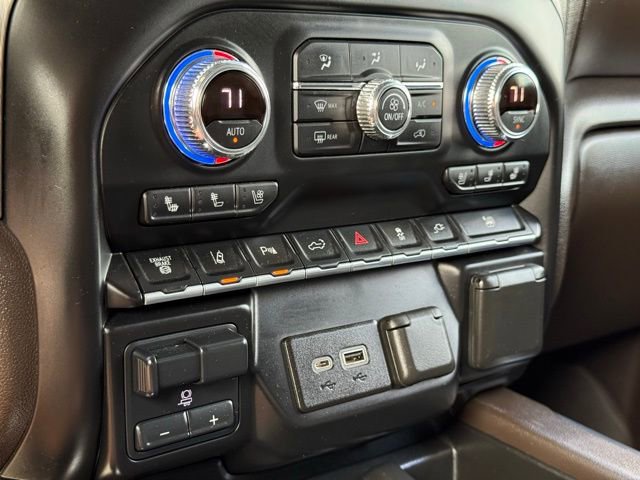 Used 2020 GMC Sierra 3500 Denali w/ Denali Ultimate Package image 26