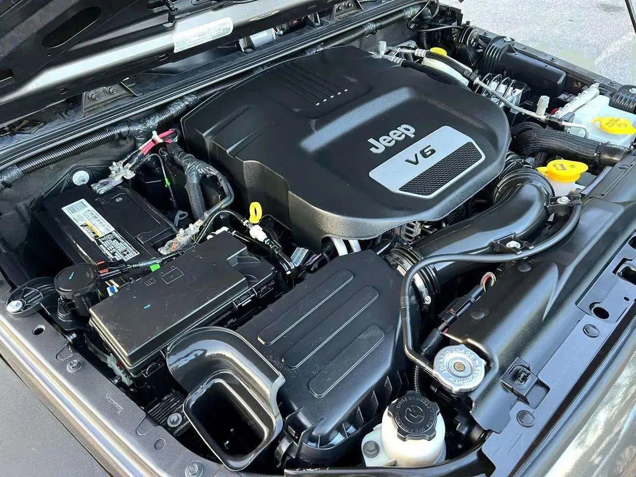 Used 2017 Jeep Wrangler Sport w/ Quick Order Package 24S image 26