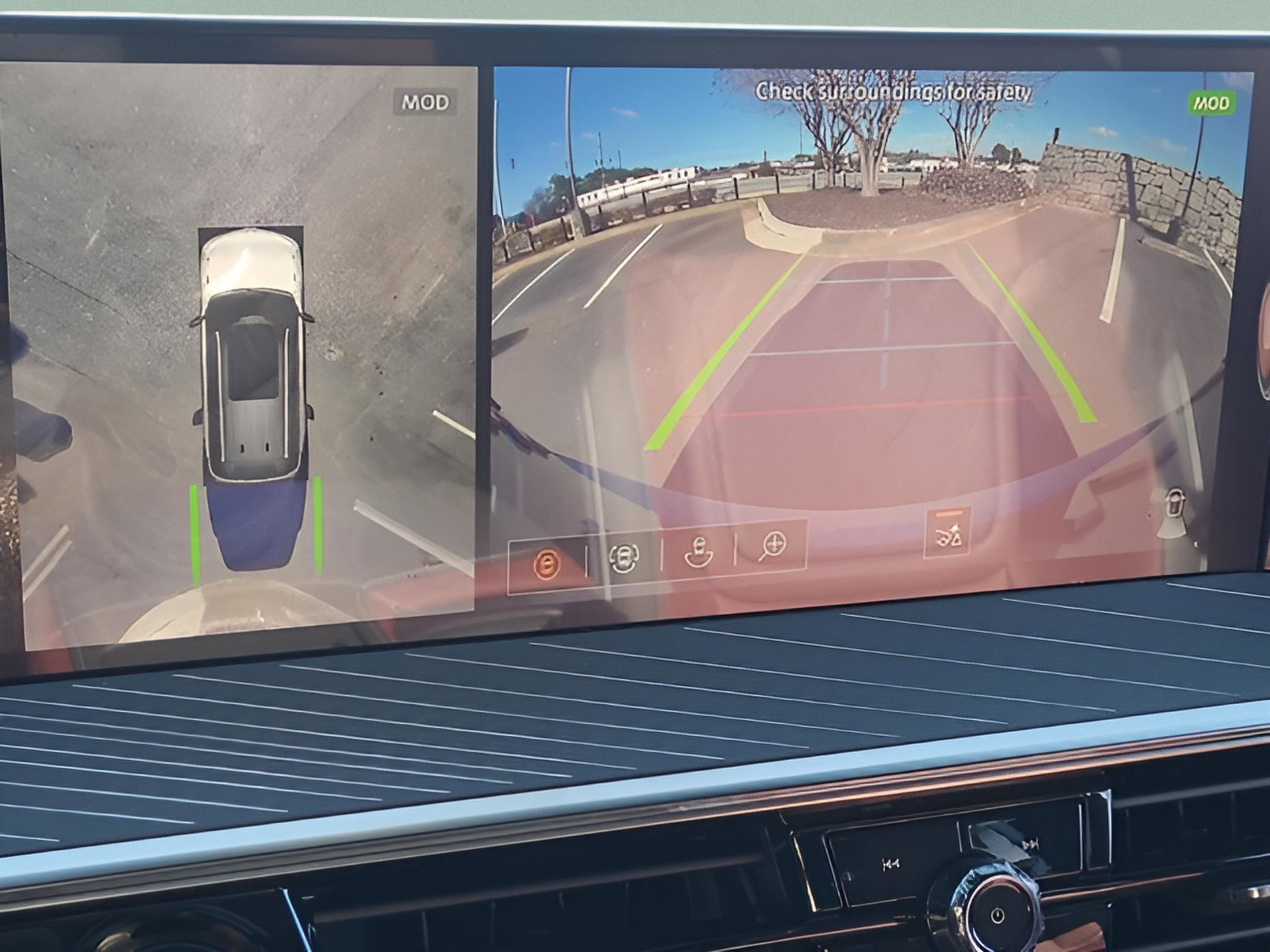 New 2026 INFINITI QX80 Autograph w/ Premium Cargo Package image 12