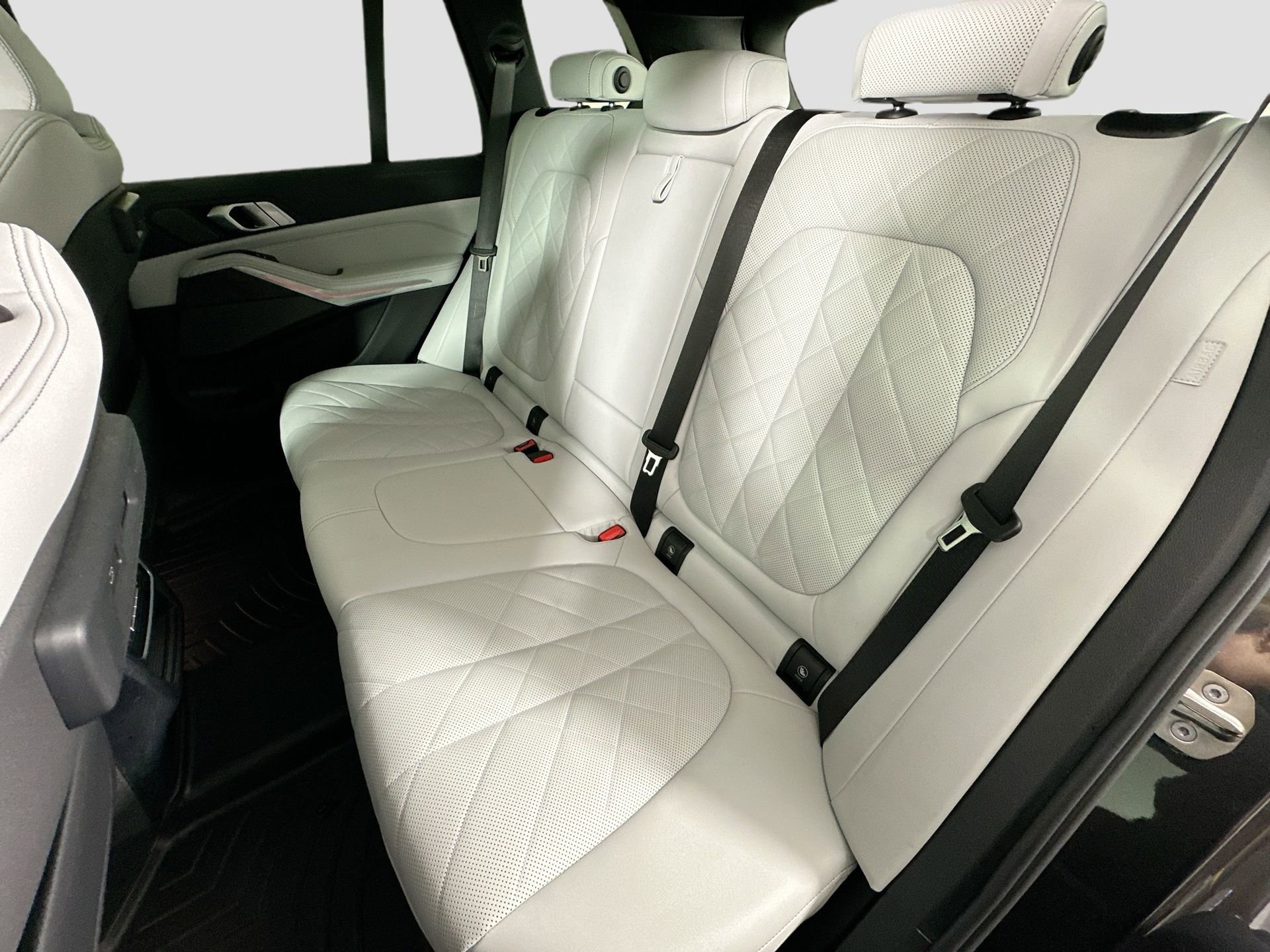 Certified 2023 BMW X5 xDrive40i w/ Premium Package image 26