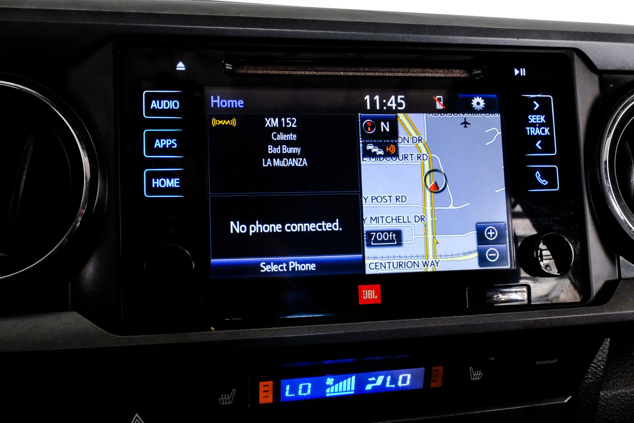 Used 2017 Toyota Tacoma TRD Off-Road image 24