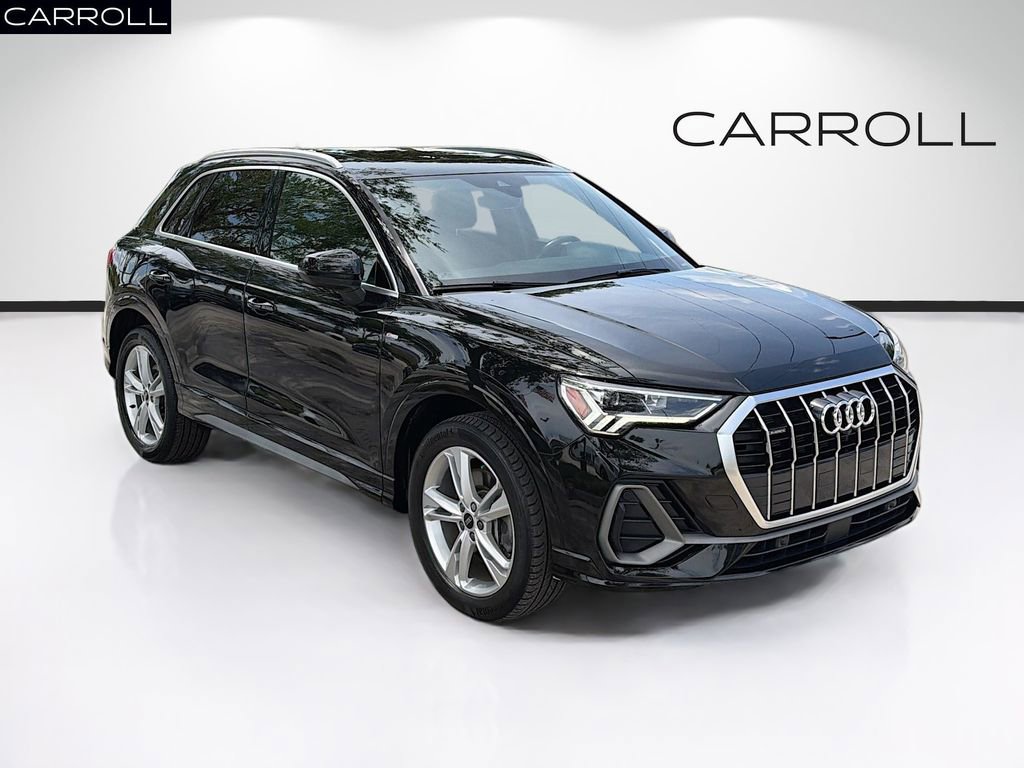Used 2022 Audi Q3 2.0T Premium Plus w/ Premium Plus Package AWD/4WD image 1