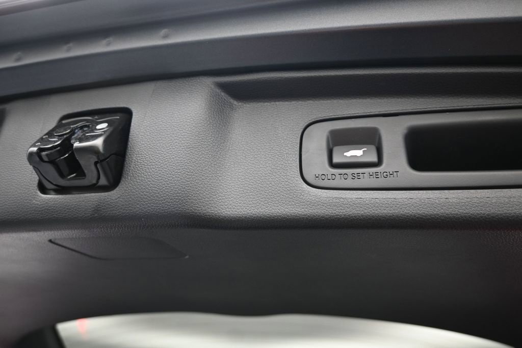Used 2024 Honda CR-V Sport Touring image 17