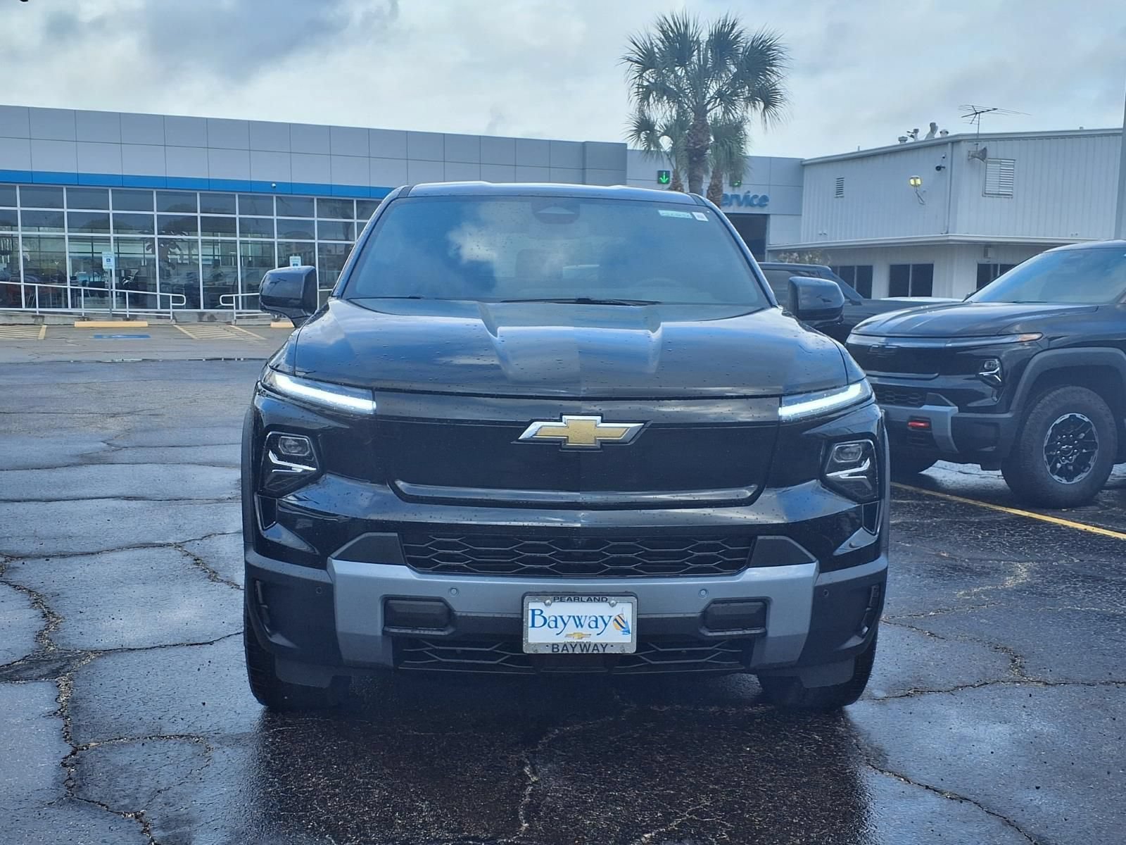 New 2026 Chevrolet Silverado EV LT w/ LPO, Dark Package Plus AWD/4WD image 15
