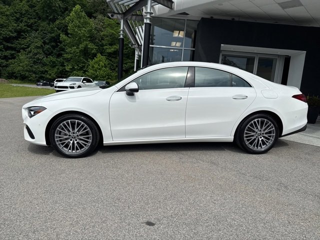 Used 2025 Mercedes-Benz CLA 250 4MATIC image 2