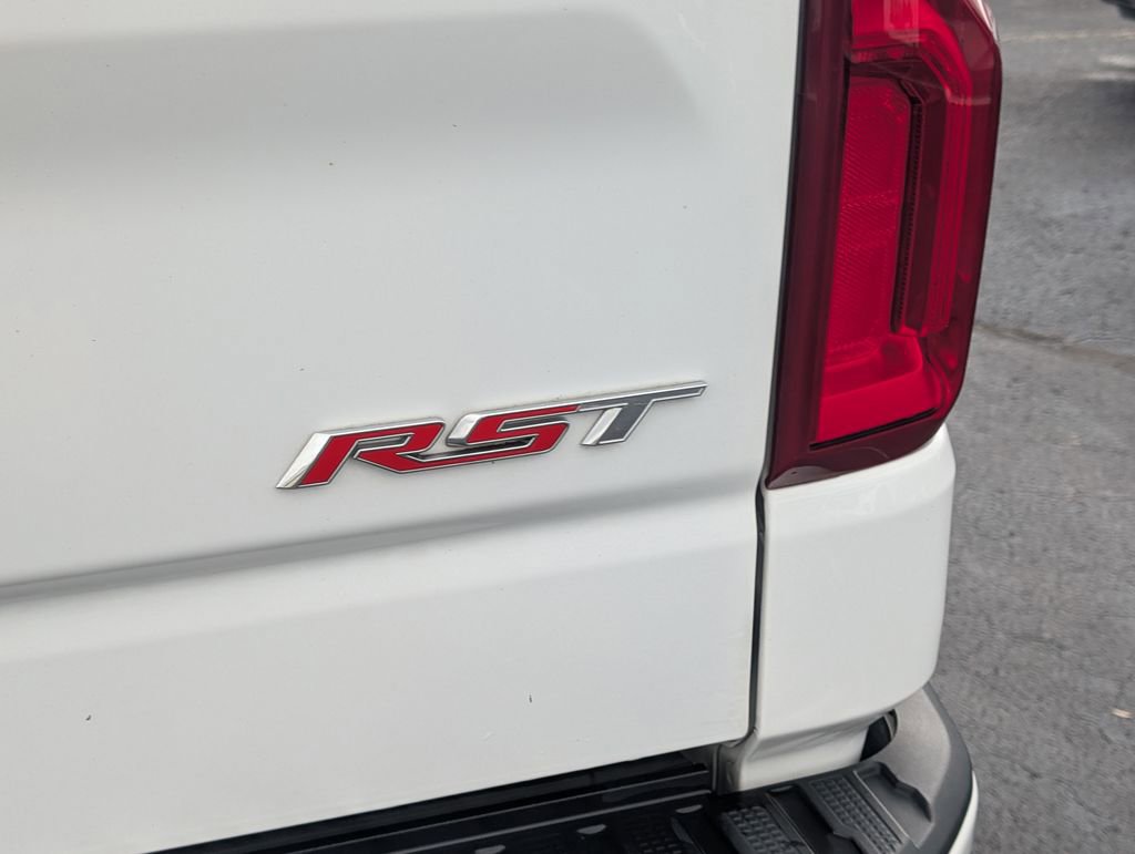 Used 2023 Chevrolet Silverado 1500 RST w/ Z71 Off-Road Package AWD/4WD image 22